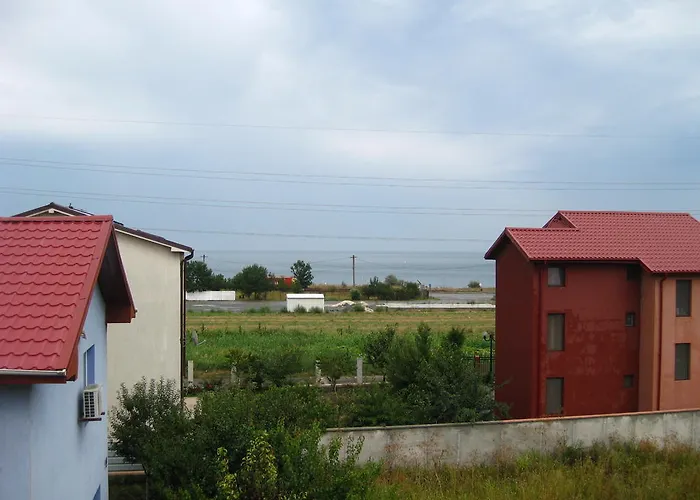 维拉麦瓦酒店 *